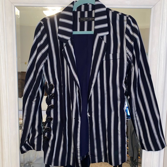 House of Harlow X Revolve Blazer - Picture 1 of 4